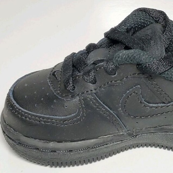 Children's Nike Air Force 1 Low Shoes Size 4c Black 314194 009 preowned - Picture 2 of 8
